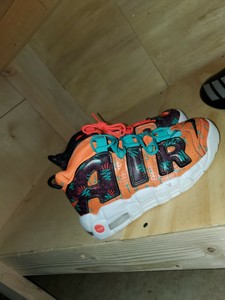 nike air max uptempo 270