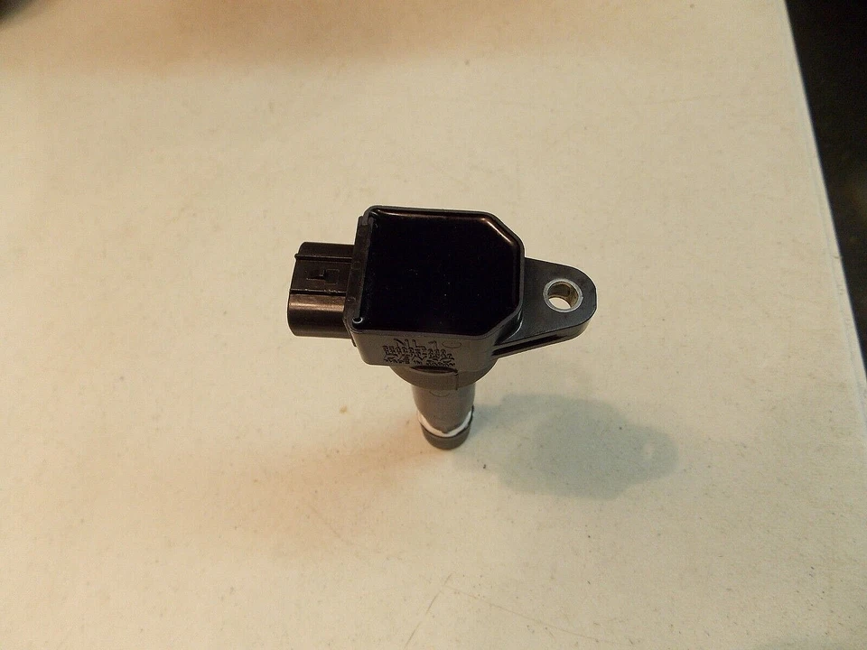 PAQUETE DE BOBINAS DE ENCENDIDO DENSO PARA CUSHMAN TRUCKSTER CON MOTORES SUZUKI 660 4148383 Foto 4 de 4