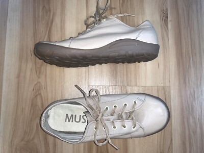 VIC MATIE Mussi Taupe Leather Lace Up Comfort Tennis Shoes Sz 36 (EU) 5.5 (US)
