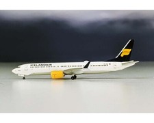 Aeroclassics ACTFICA Icelandair Boeing 737-Max9 TF-ICA Diecast 1/400 Jet Model