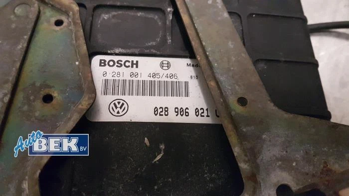 Centralina motore VW Polo III Classic 6V2 0281001405 P8465865 - Immagine 2 di 2