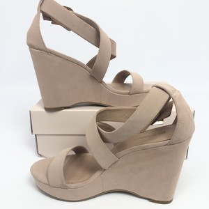 bcbgeneration jae platform wedge sandals