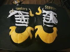 Forever Collectibles NFL Pittsburgh Steelers Plush Sneaker Slippers Men Size S