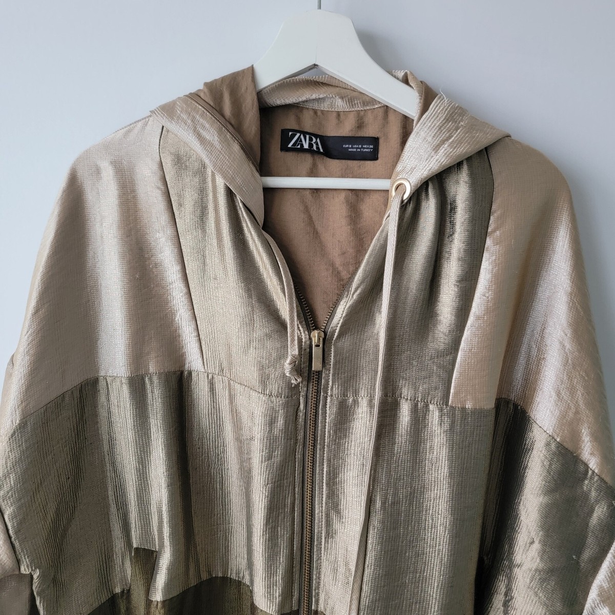 Zara Colour Block Metallic Hooded Lightweight Jacket size S