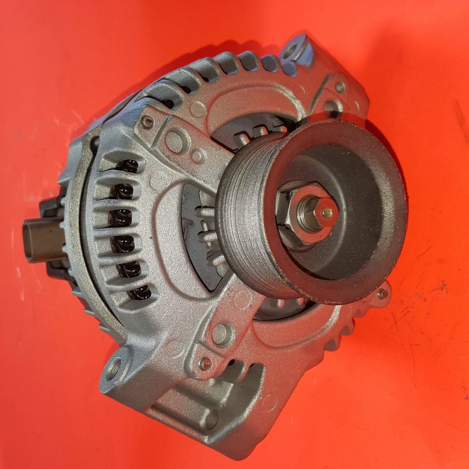 4-цилиндровый генератор переменного тока высокой мощности 160 ампер 2006 Acura TSX с гарантией - Изображение 2 из 3