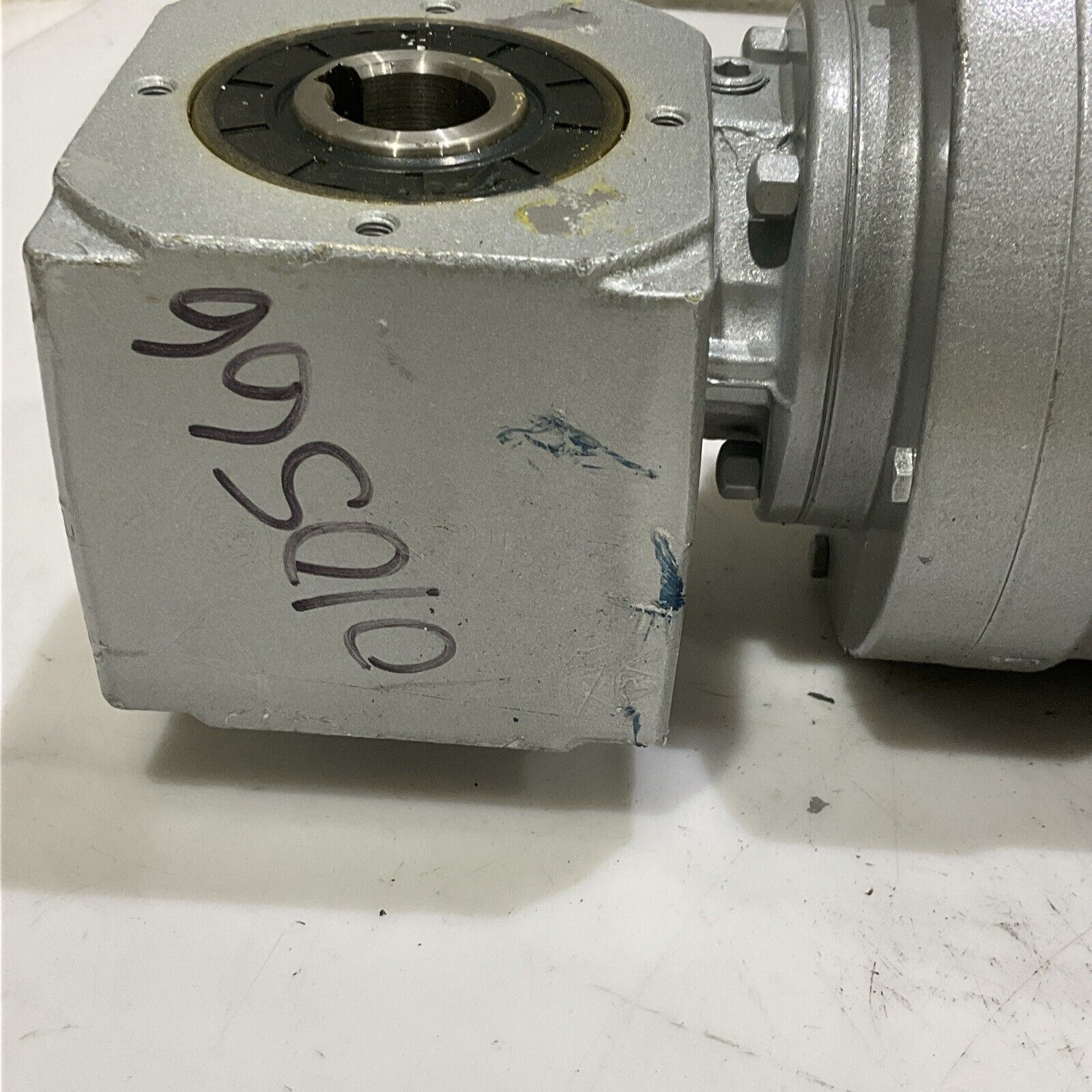 MULTIVAC 105568267 130916 WORM GEAR MOTOR 3-MOTOR 400V 50HZ U4M | eBay