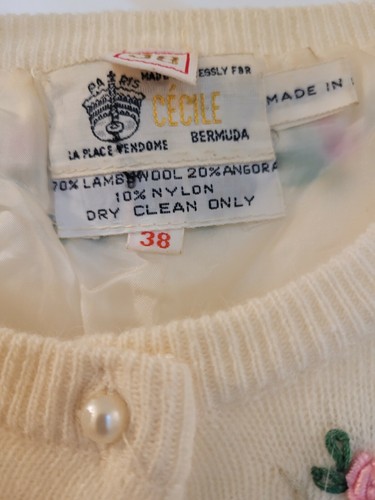 Two women's Vintage wool/angora sweaters - Picture 4 of 11