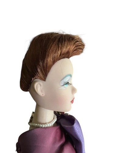 Gene Marshall Ashton Drake SIMPLY GENE Doll 1995 In Home for the Holidays 1999 - Picture 3 of 13