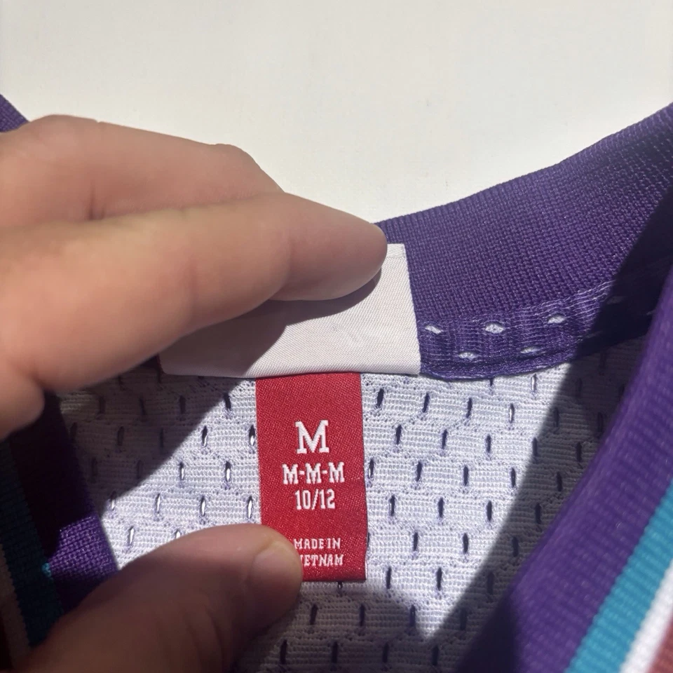 Kids Karl Malone Jersey Mitchell And Ness Hardwood Classics M 10/12 - Image 3 of 4