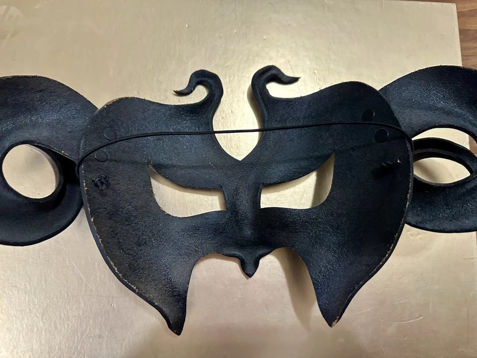 Máscara de cuero de Halloween para hombre hecha a mano diablo demonio monstruo mascarada fantasma Foto 2 de 2