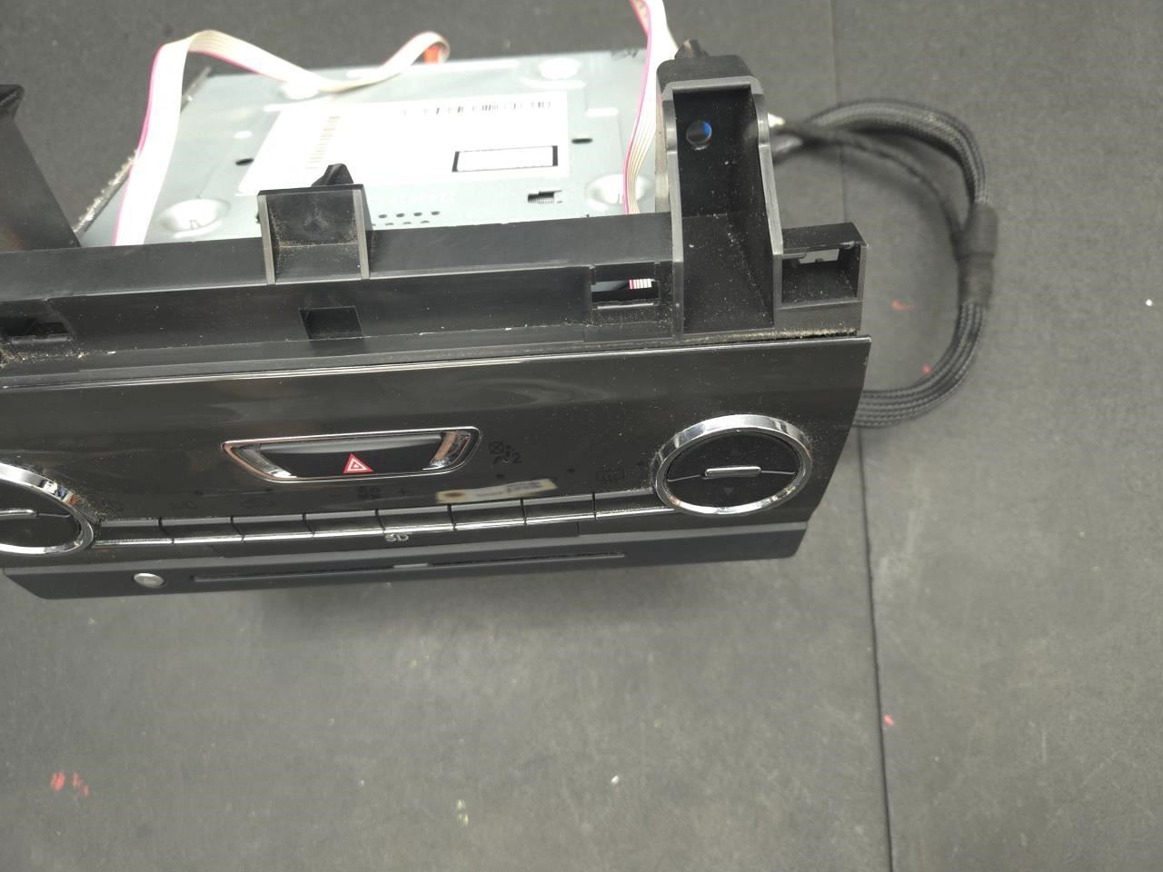 CD Radio Receiver 2014 Maserati Ghibli 6700093100 2015 2016 2017