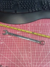 Husky 37022 11/16 In SAE Long Handle 12 Point Combination Wrench Vintage