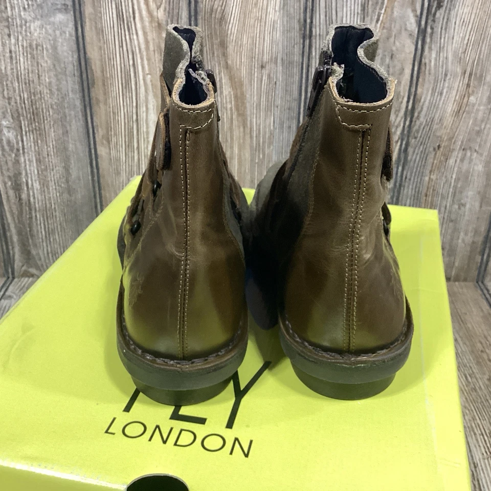Fly London Mujer Aceites/Alfombra Cuero Cremallera Lateral Marrón Botas Talla EU 38 US 7-7.5 Foto 4 de 4