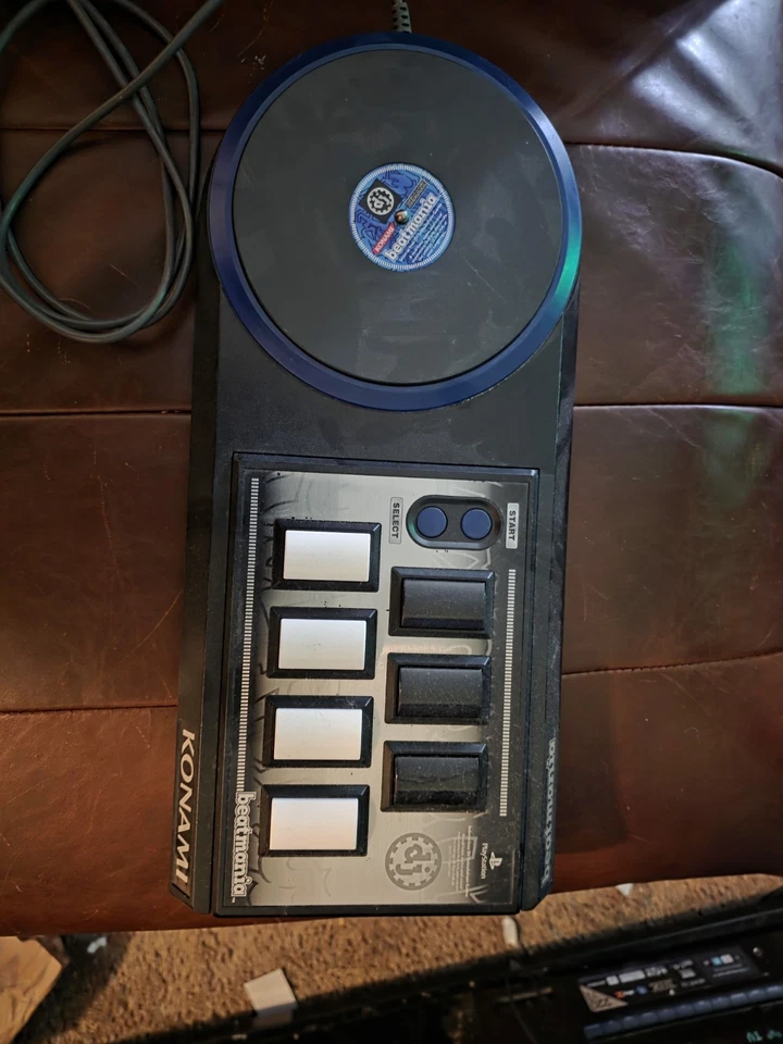 Tocadiscos Controlador Beatmania para Sony PlayStation 2 Sin Juego Foto 4 de 4