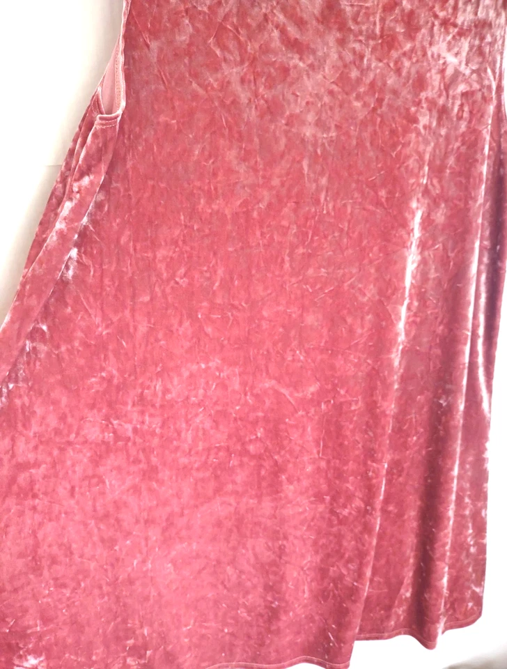 Poof New York Women’s Plus 2X Crushed Velvet Sleeveless Dress Pink Mauve Stretch - Image 3 of 4