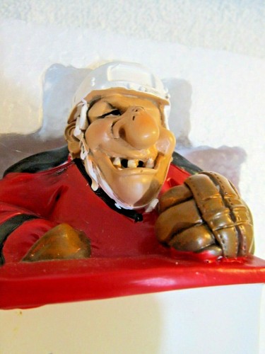 The Comical World of Warren Stratford ~ "POW" ~ NHL Player Figurine #16-453 NIB! - Bild 4 von 5