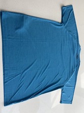 Image of under armour t shirt medium