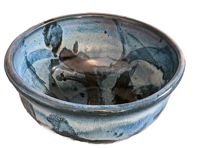 D.K. Clay Art Pottery The Pottery Of The Carolinas Blue Drip Glaze Serving Bowl