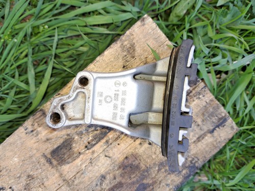 Mercedes-Benz R170 230 Kompressor Kettenspanner Gleitschiene A1110520140