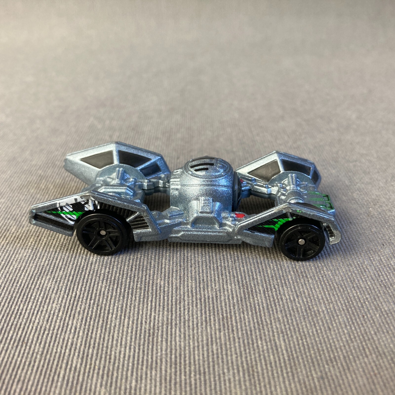 Picture 4 of 7