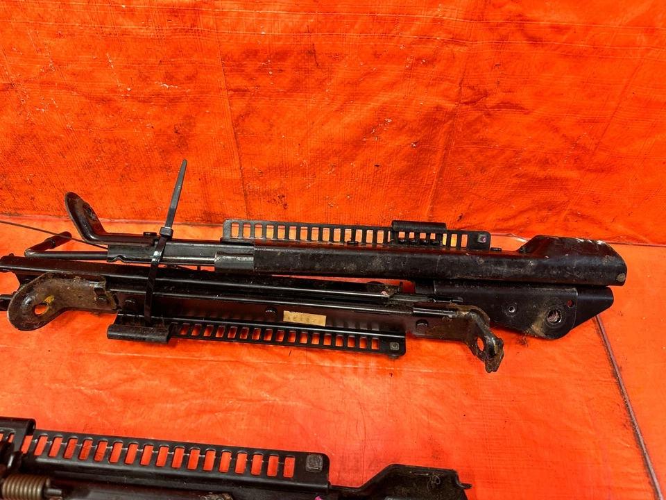 90-91 HONDA CIVIC HATCHBACK - JUEGO DE RIELES DE ASIENTO - SOPORTE DESLIZANTE RIELES IZQUIERDO Y DERECHO Foto 3 de 4