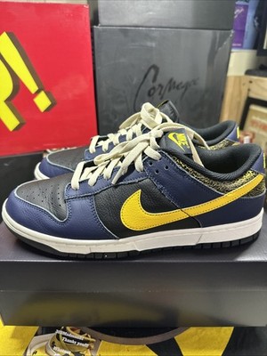 Nike Dunk Low Vintage Michigan Size 10.5