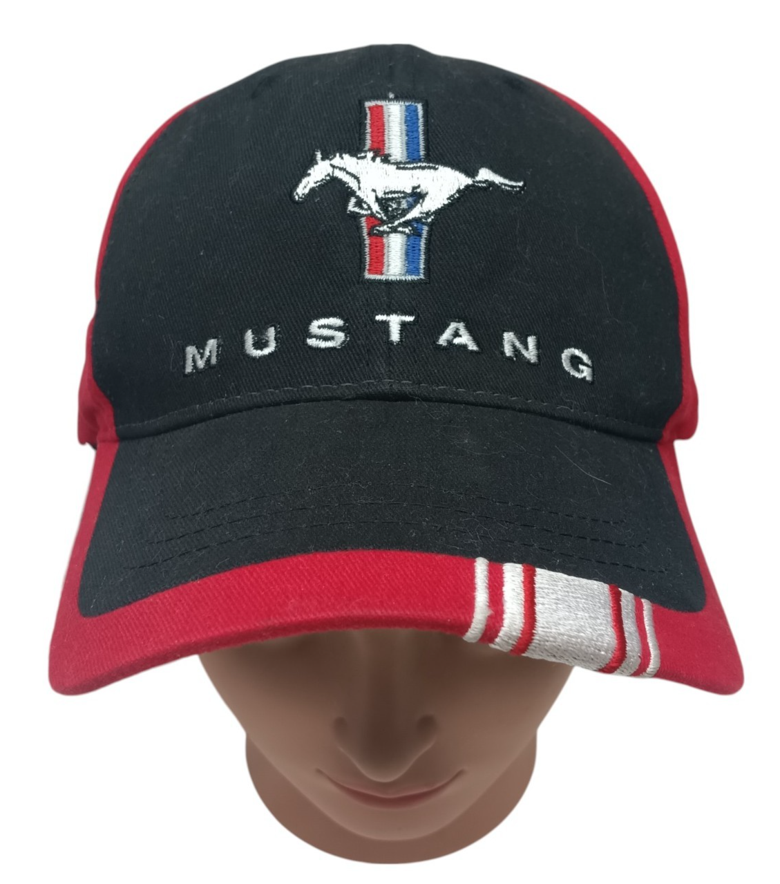 Cappello Berretto Ford Mustang Nero Rosso Tri Strisce Regolabile Corsa Cavallo Pony Logo Auto