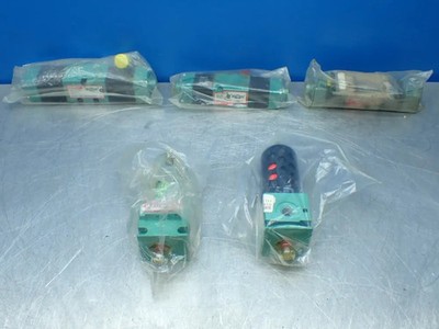 NUMATICS 152SS500K000030 5PCS ASSORTED NUMATIC PNEUMATIC LOT  08251471690