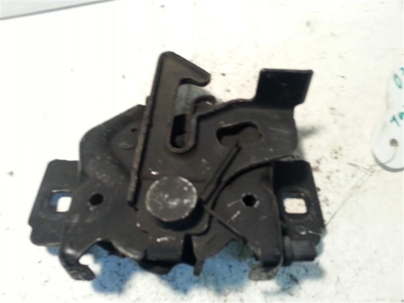 OEM HOOD LATCH ASSEMBLY RELEASE - TAURUS 2000 01 02 03 04 05 06 07 - A37 130848