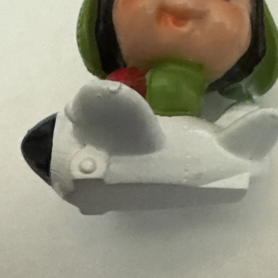 Boneco de PVC vintage 1981 mini monchhichi 2" macaco mattel aviador menino #5068 - Imagem 2 de 4