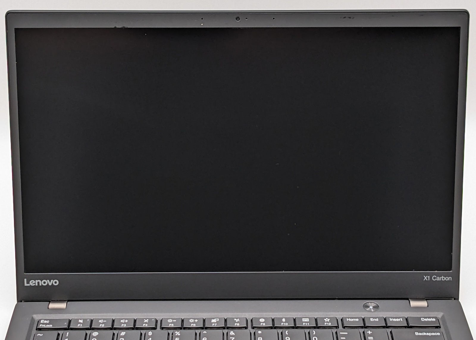 Lenovo Thinkpad X1 Carbon 5th Gen - Kabylake - Type 20HR, 14-Inch Laptop, with Intel Core i7 7th Gen., Windows 10 Pro