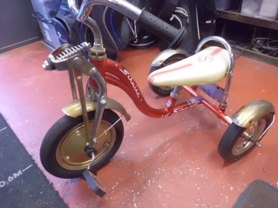 SCHWINN LiL' STING - RAY SUPER DELUXE TRIKE - BREAKING - MAIN FRAME ONLY