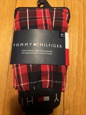 Tommy Hilfiger Men's Woven Cotton Boxer Size : SMALL 28-30 RED PLAID