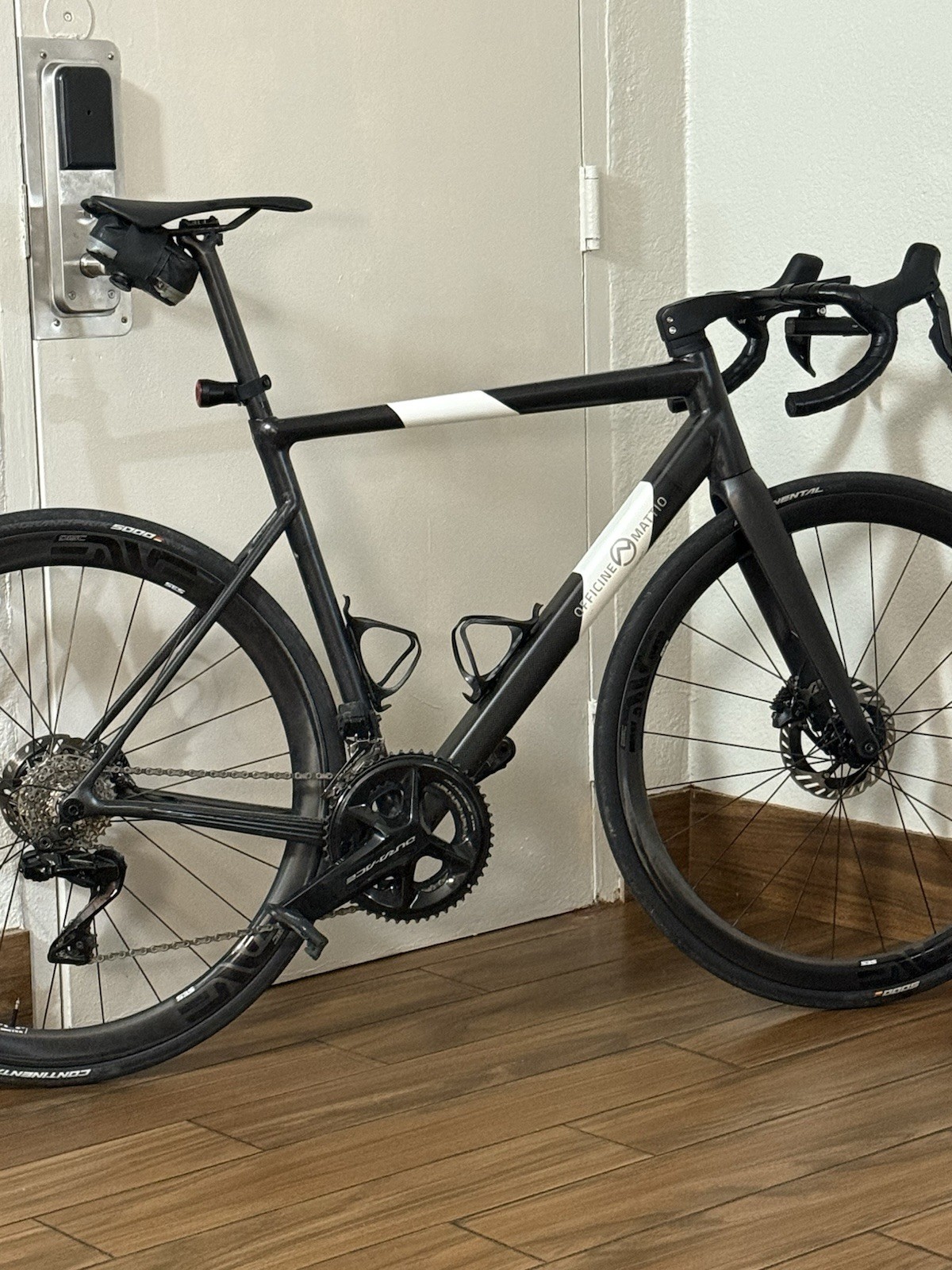 Officine Mattio Lemna 2 road bike.duraace 12 Di2