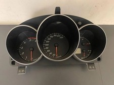 Compteur Mazda 121