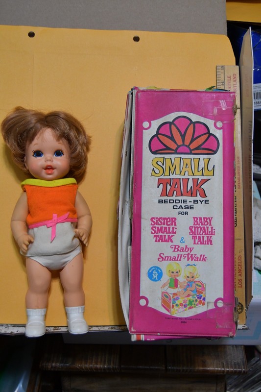 Vintage Mattel 1967 Small Talk Sister Doll Beddie Bye Case