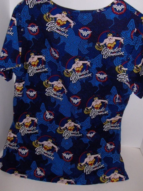 DC Comics  - Wonder Woman scrub top - Medium - Image 3 of 3