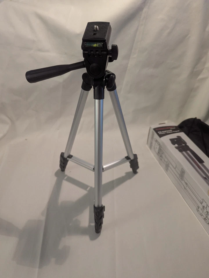 Trípode para cámara de diseño de precisión con estuche de transporte compacto de viaje 50" PD-50PVTR Foto 3 de 4