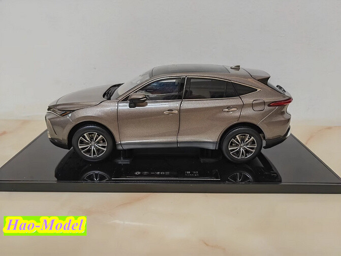 1:18 FAW TOYOTA HARRIER SUV Model Car Diecast Metal Hobby Gifts