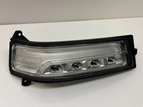 2023-2025 Ram 2500 3500 Truck Right Side Mirror Turn Signal Light Lamp Lens OEM