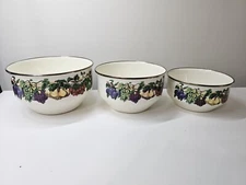 VITROCERAMIC Enamel Steel Induction Set Of 3 Mixing Bowls Garden Fruit Pattern