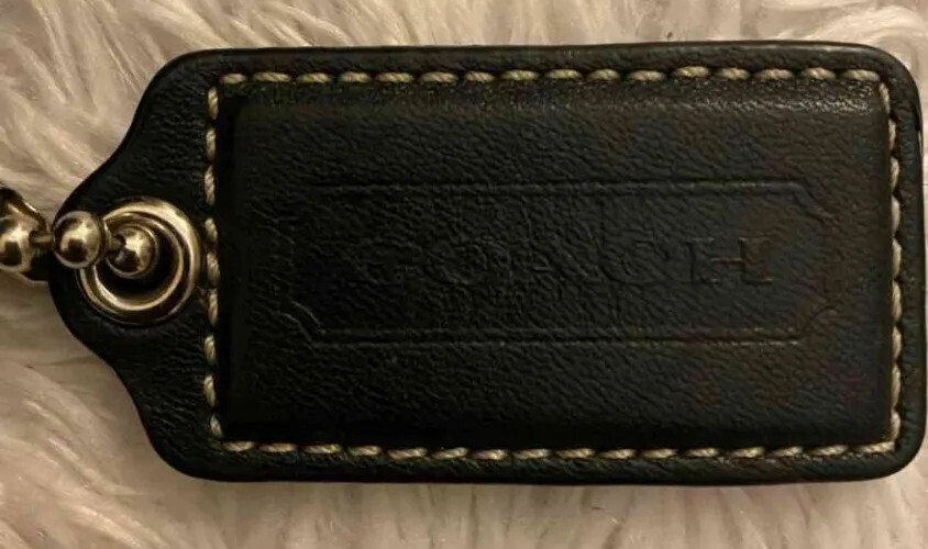 Large Coach Soho Lynn Purse  Retail: $398 - Great Quality and Design- Beautiful image 7