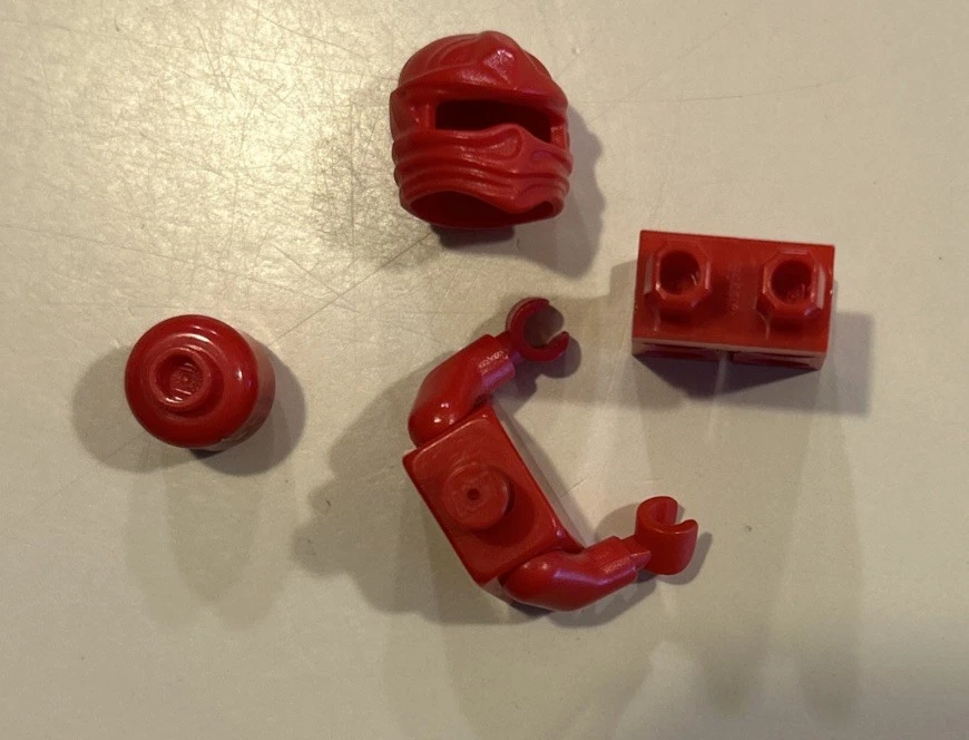 LEGO Minifigure Ninjago Kai NRG Red Ninja 9591 - Plain Helmet - Image 3 of 4