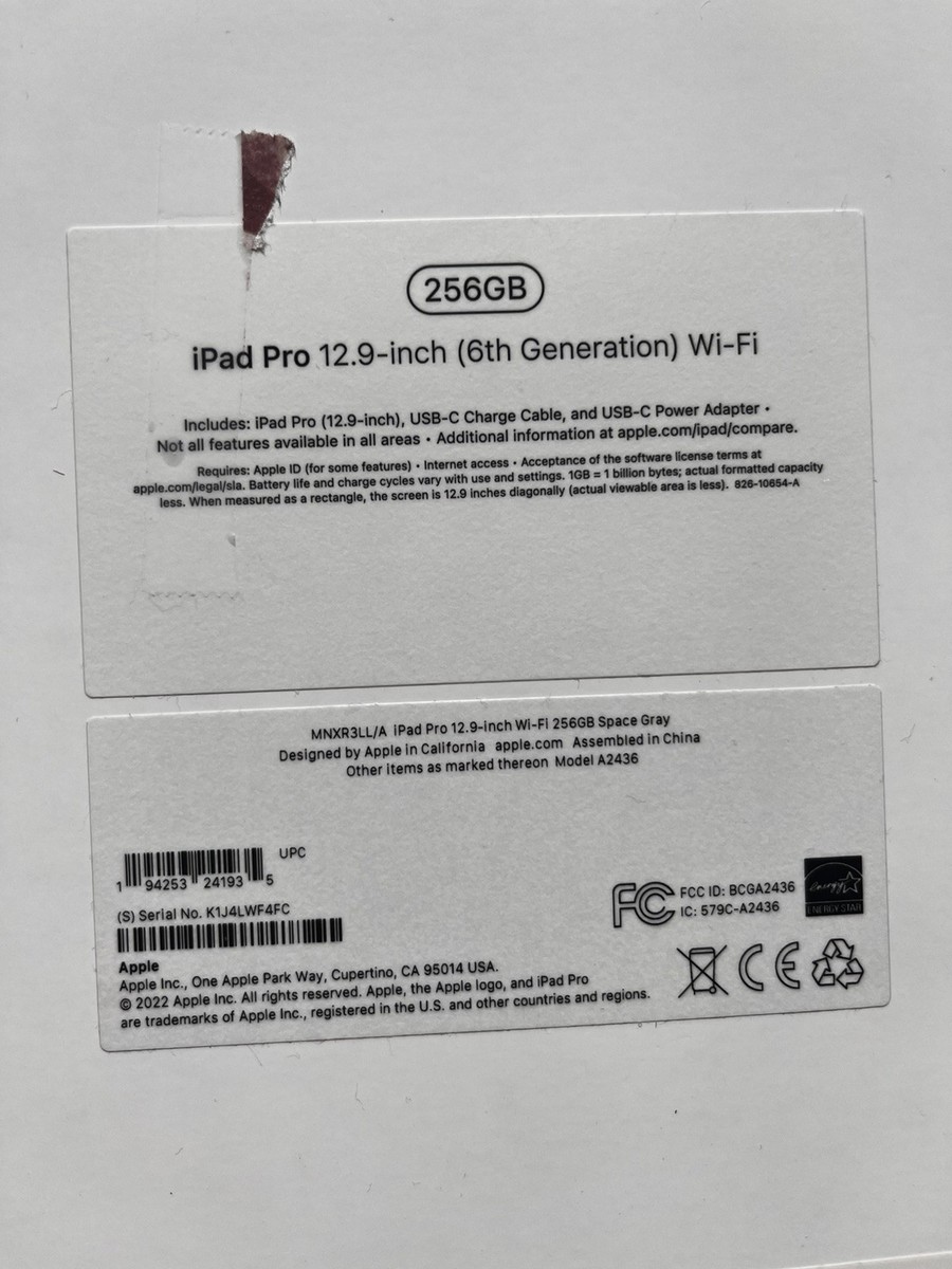 Apple iPad Pro 12.9-inch (6th Generation) 256GB Wi-Fi A2436 Silver