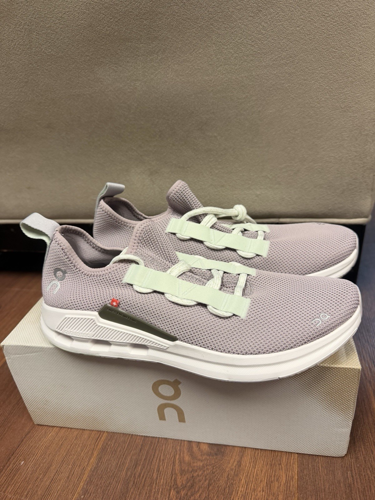 W10.5 - On Running Cloudeasy Aloe Heron