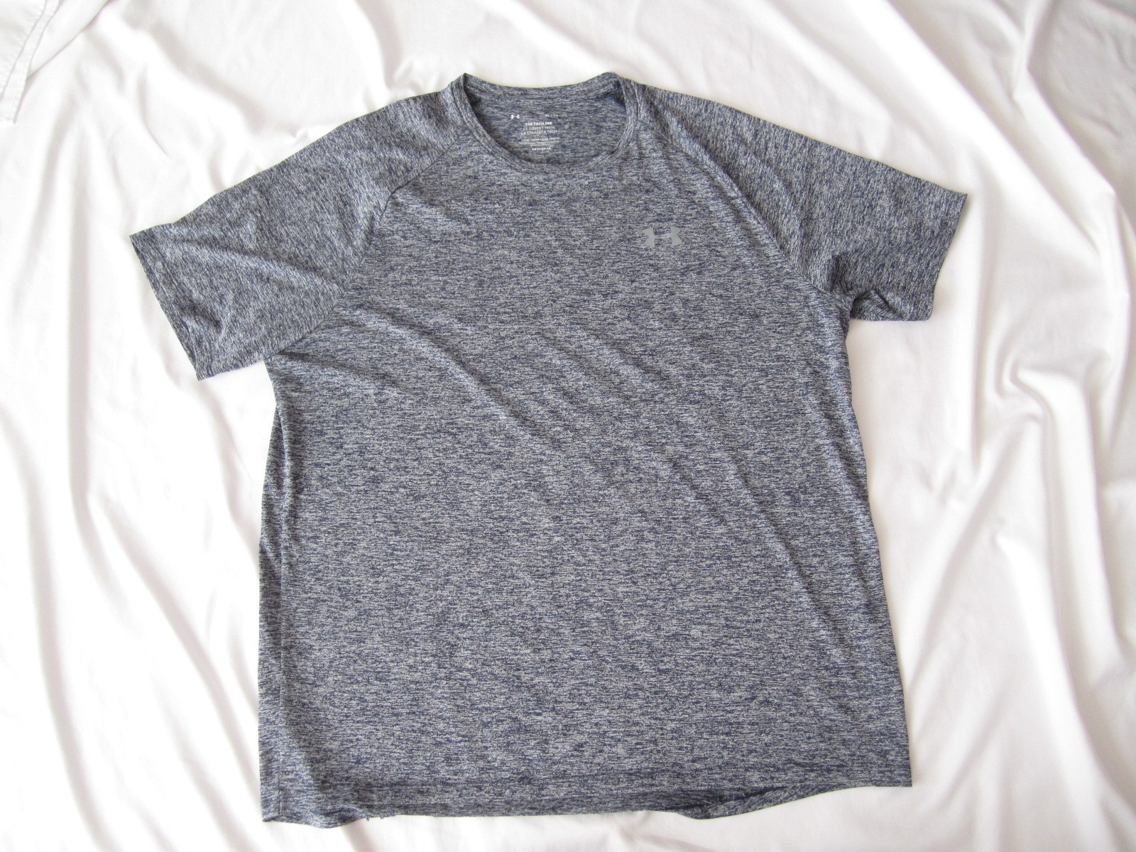 Men's Under Armour Tech Tee Loose Heat Gear Short Sleeve TShirt Sz XL (MT837) thumbnail 3