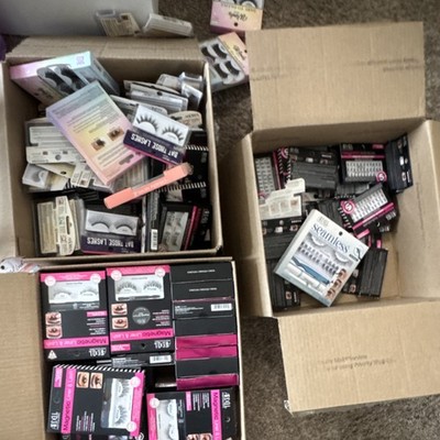 $25 for 20 Random lashes 