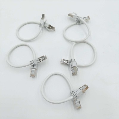 AmazonBasics Patchkabel RJ45 Cat7 GigabitEthernet weiß 0 3m 5 StückKabel