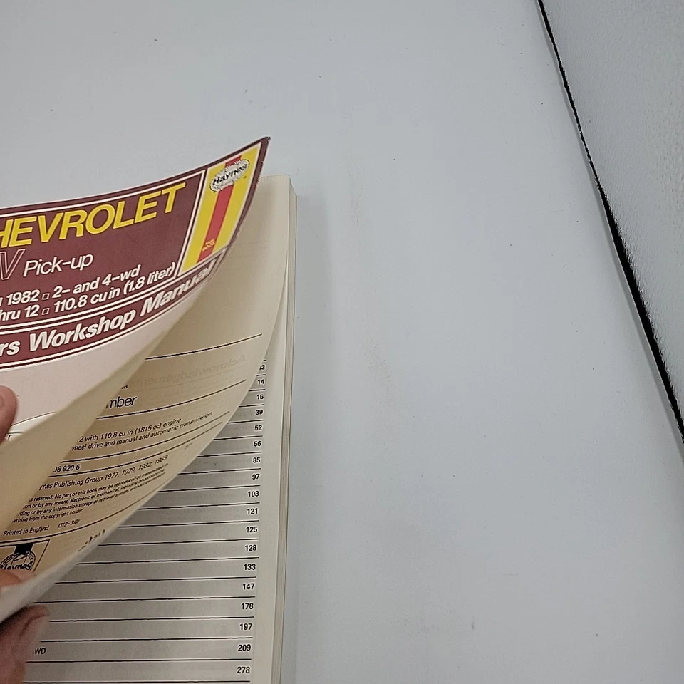 Camioneta Haynes Chevrolet Luv 1972-1982 manual de taller del propietario 319 Chevy 2 y 4x4 Foto 4 de 4