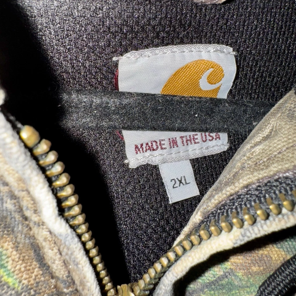 Vintage Carhartt Men’s 2XL RealTree Camo Hooded Workwear Jacket J221977 - Image 3 of 4